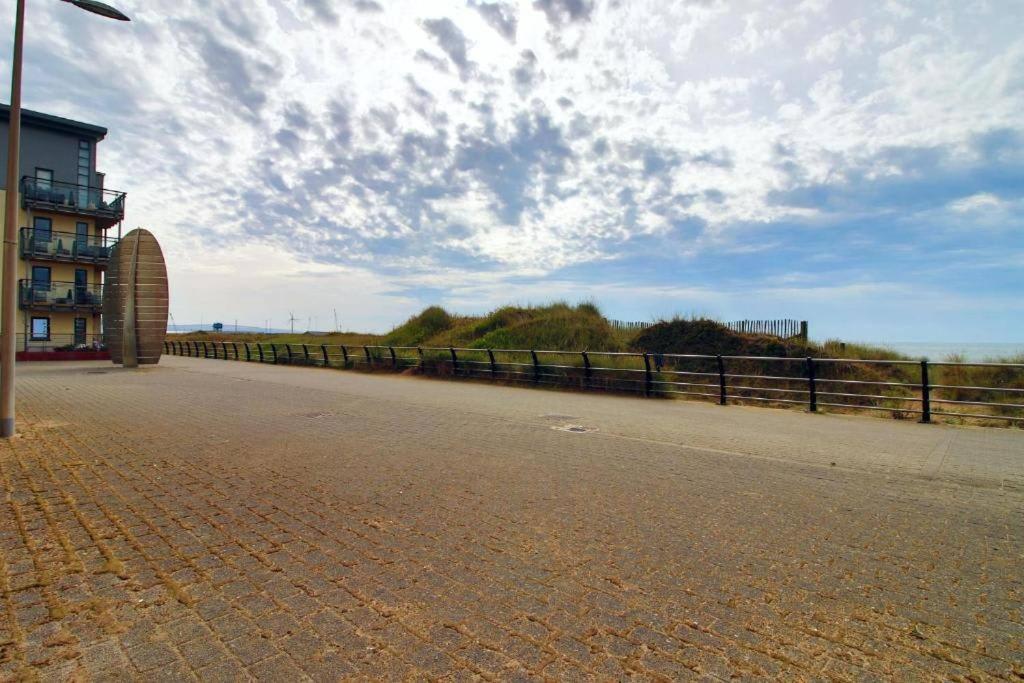 The Observatory By Mia Living 2 Bedroom Apartment Overlooking Swansea Beach With Free Parking ภายนอก รูปภาพ